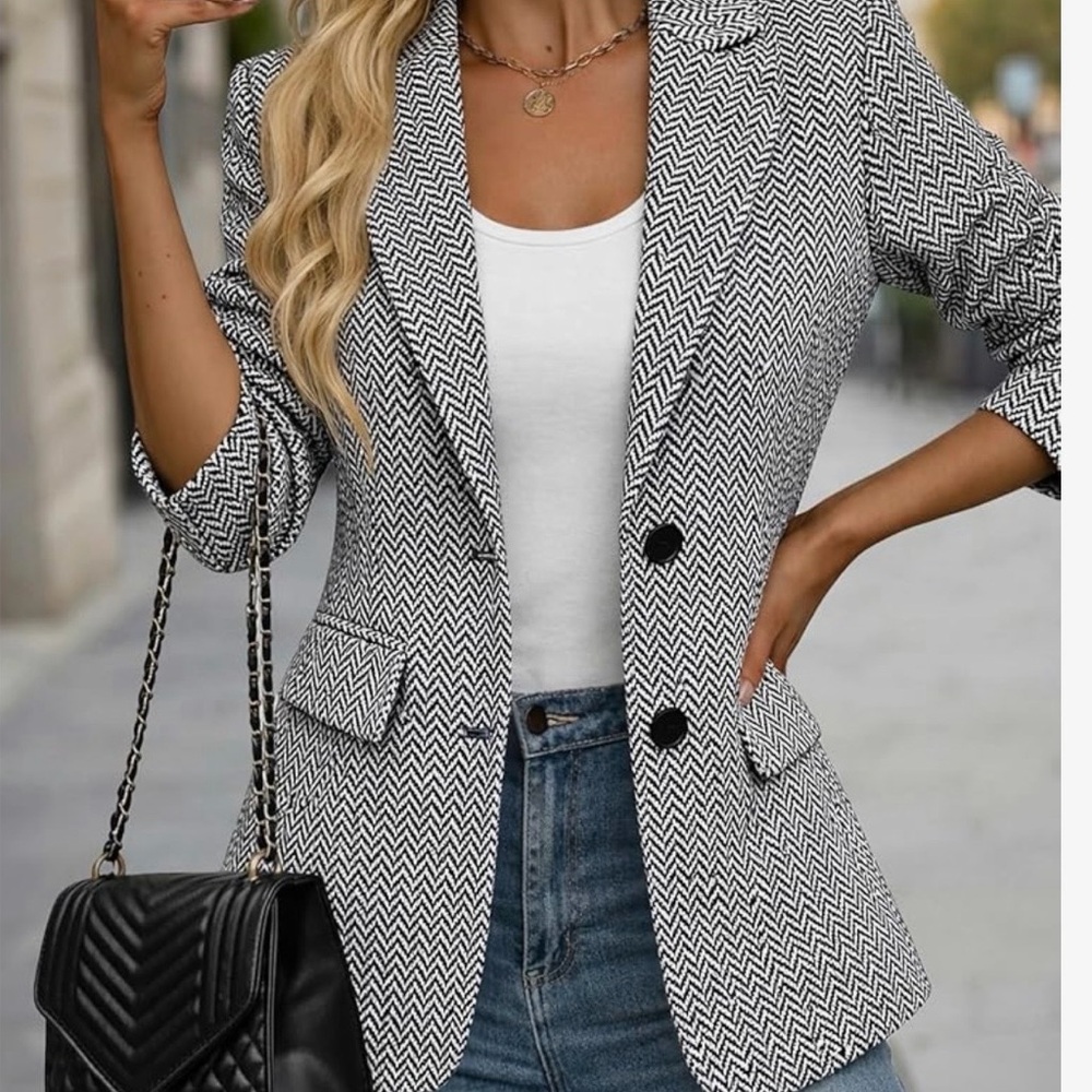 Spring 2026 Herringbone Tweed Blazer - Black - Picture 7 of 7